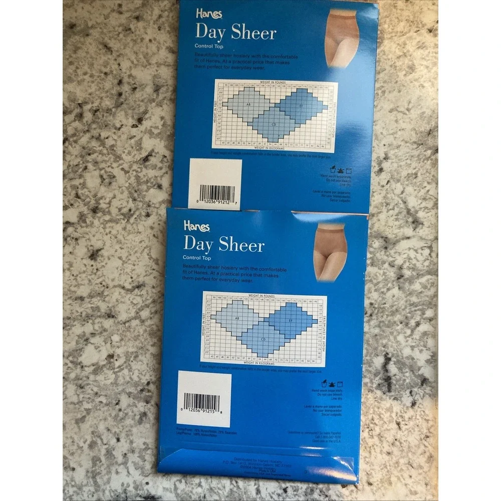 Hanes Day Sheer Control Top Pantyhose Lot Of 2 Little Color & Black Size CD